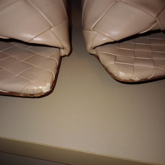 Bottega Veneta Sandals - Picture 12 of 13
